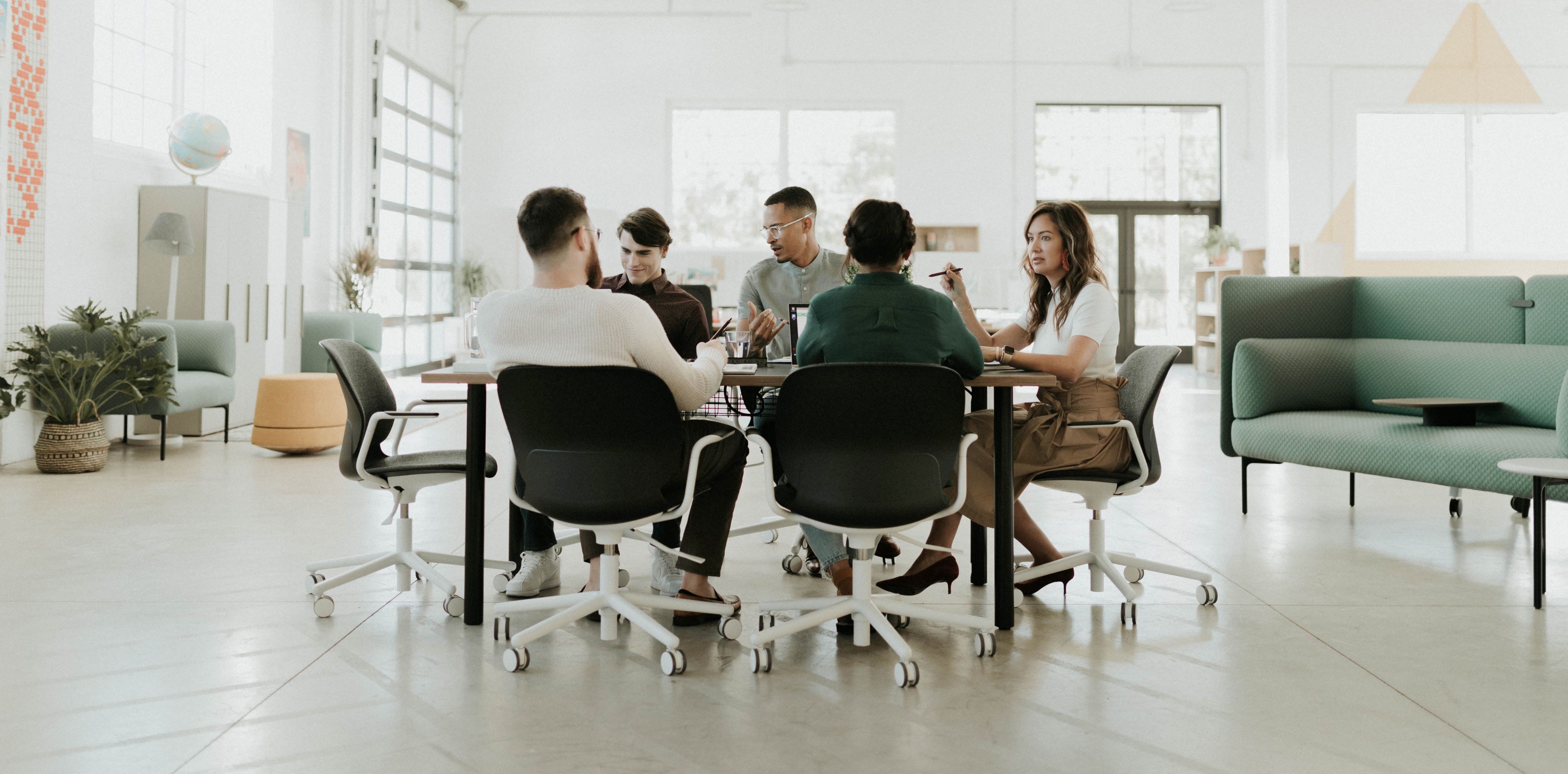 page pour contacter Consulis Mobilier de bureau pour une demande de service