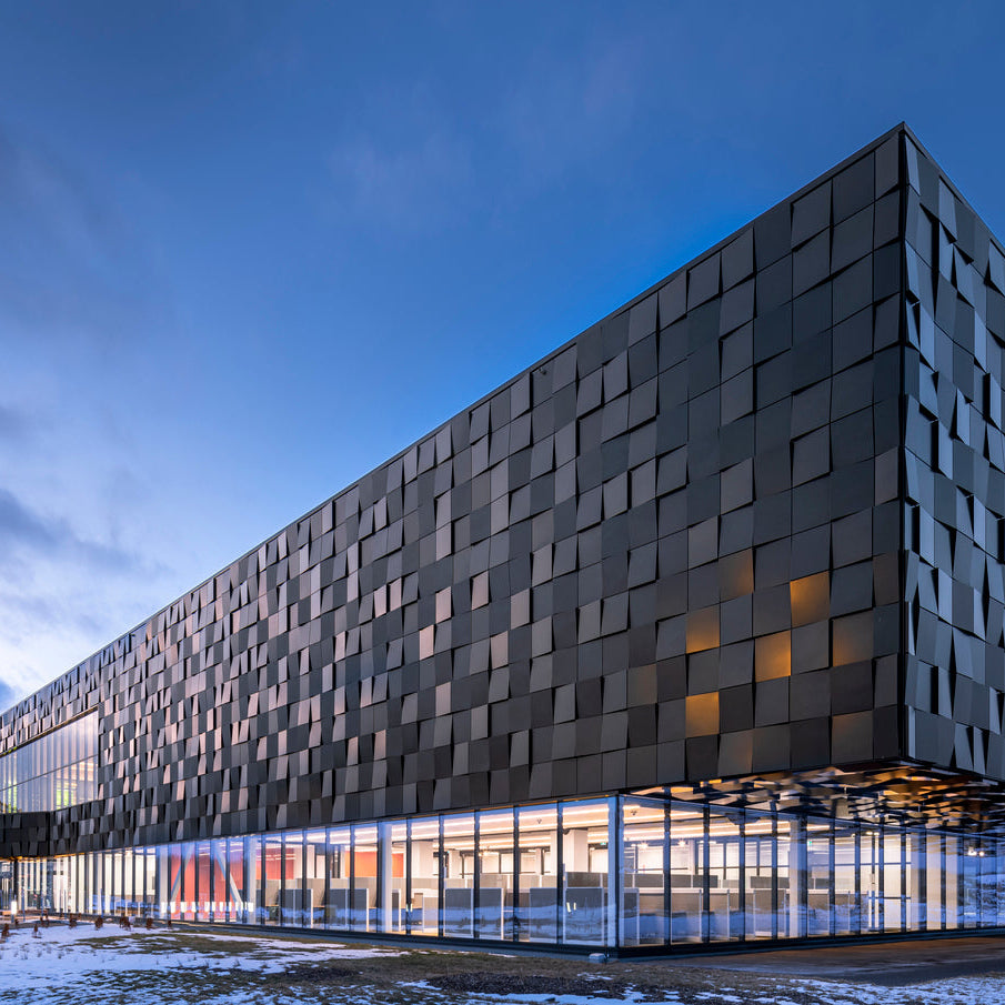 édifice de Simons à Québec regroupent le campus et le centre de distribution
