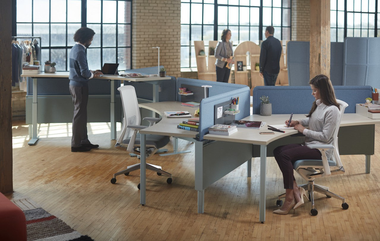 Aménagement environnement de travail. Mobilier de bureau.